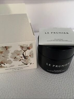 Le Prunier Clarifying Enzyme Mask